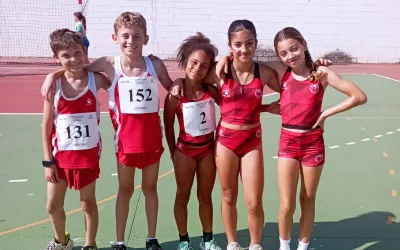 Daniel Perales conquistó el tercer puesto en el Campeonato de Andalucía Occidental Sub12 de Triatlón