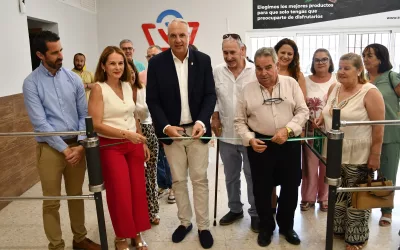 Inauguración del nuevo supermercado de Ruiz Galán en Campamento