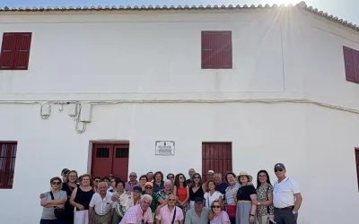 Un grupo de 40 personas visitan la ciudad de San Roque