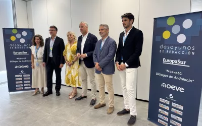 El alcalde reclama en unos Desayunos de Redacción del Grupo Joly en Moeve mayor empleo y formación para sanroqueños