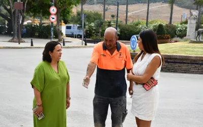 Obras y Servicios mejora el acerado en Cuatro Vientos