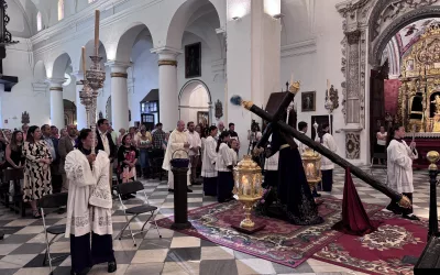 Despedida del Nazareno, a Sevilla para su restauración