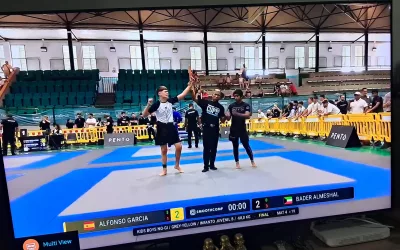 El sanroqueño Alfonso García, oro en el campeonato de jiu-jitsu de Torremolinos