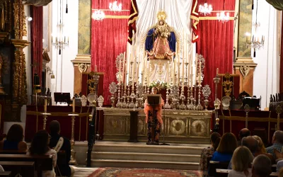 Emotiva exaltación a la Patrona a cargo de Mercedes Caravaca