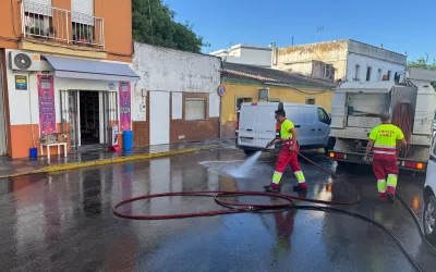 Limpieza integral de la Estación de San Roque, que esta semana está de feria