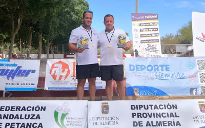 Felicitación a los jugadores del Petanca Miraflores por su oro en Almería y plata en Sevilla