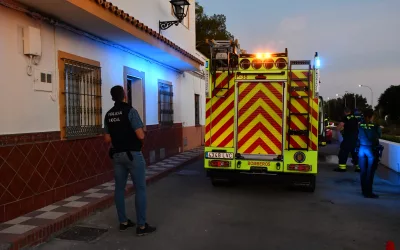 Una persona mayor pierde su vivienda por un incendio en San Enrique