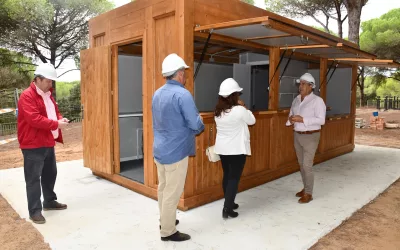 Un nuevo kiosco-bar y otras mejoras, de la mano de los trabajos del PFEA en el Pinar del Rey