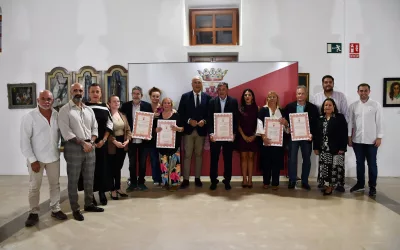 Acto en homenaje a los docentes que se han jubilado en San Roque