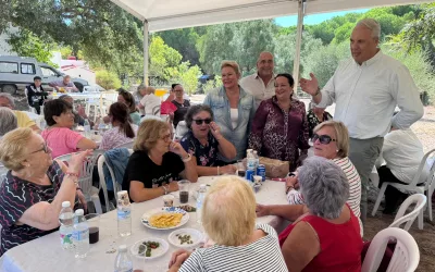 Convivencia en el Pinar del Rey para celebrar el Día Internacional de las Personas Mayores