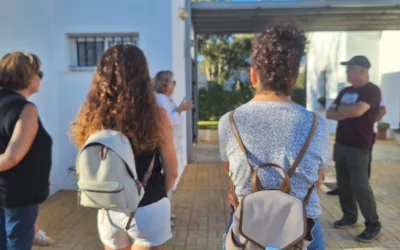 Un nuevo Paseo Literario en Villa Carmela descubre a los espías italianos