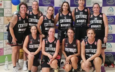 El CD Centurias hace historia con el debut del equipo Senior Femenino +35
