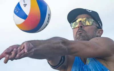 Adrián Gavira continúa en el circuito del Volleyball World Beach Pro Tour