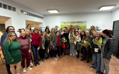 La Asociación de Vecinos Puente Romano celebra su 30º aniversario con un emotivo homenaje a sus fundadores