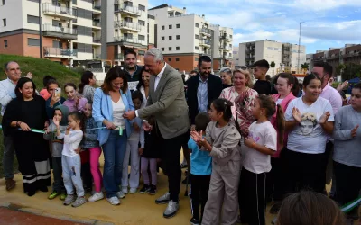 Multitudinaria inauguración del Parque Temático Villa Victoria, dedicado al mar y sus gentes