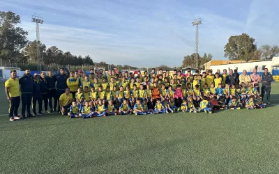 El CD San Bernardo presenta a sus equipos en una tarde de convivencia