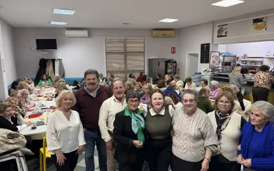 Merienda solidaria de las Amas de Casa “Constancia”, a beneficio de Cáritas