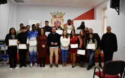 Finalizado el curso de instalación y mantenimiento de placas solares
