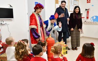 Los Carteros Reales traen la ilusión a las guarderías