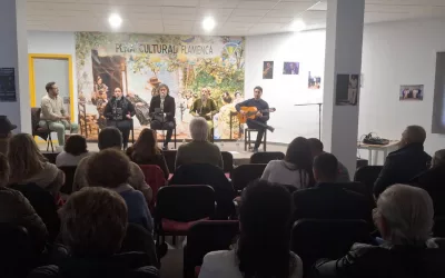 Zambomba en Pueblo Nuevo a cargo de “Un canto a la Navidad”