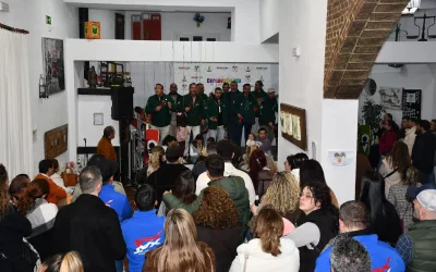 La Asociación Carnavalesca Sanroqueña calienta motores con un ensayo general