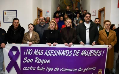 Minuto de silencio contra la violencia machista y en memoria de las víctimas de enero y febrero