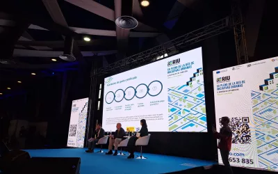 Participación en el pleno de la Red de Iniciativas Urbanas