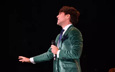 Manuel Lombo brilla en el Galiardo con su homenaje a Manuel Alejandro