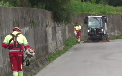 Limpieza especial por la zona de la Fuente de María España