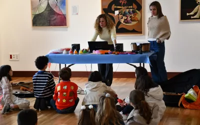 El Centro de Arte Contemporáneo acogió el taller infantil “Música en movimiento”