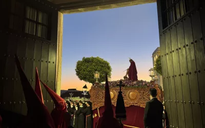 El Cristo de la Caña y la Esperanza recorrieron calles sanroqueñas el Martes Santo