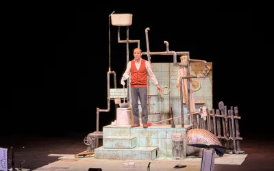 “WC” hace reír a chicos y mayores en la tercera función del VII Festival de Teatro Juan Luis Galiardo