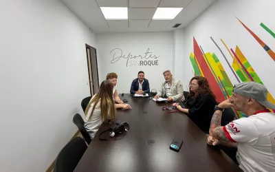 Reunión de Fernando Vega con Titan Academy, que imparte artes marciales