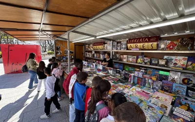 La VII Feria del Libro vive su segunda jornada con intensidad