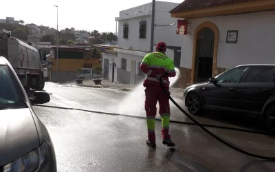 Limpieza especial en la barriada de Taraguilla