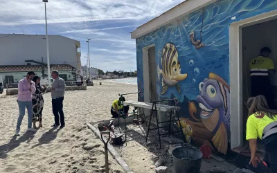 Eliminan barreras arquitectónicas en los servicios de la playa de Puente Mayorga