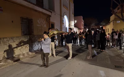 Salida del Vía Crucis de Puente Mayorga el Jueves Santo