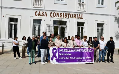 Minuto de silencio por las víctimas de marzo y primeros días de abril de la violencia machista