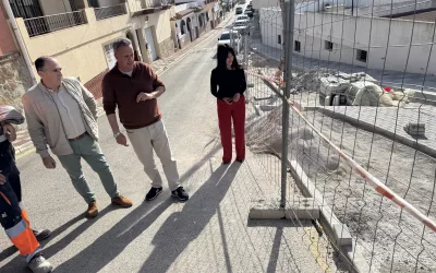 Mejoras en el acerado de la calle Pólvora, en Taraguilla