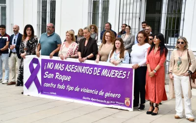 Concentración contra la violencia de género y en memoria de las cinco últimas víctimas