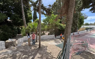 Obras en el cerramiento del CEIP Gloria Fuertes