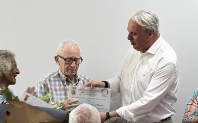 Salvador de Cózar cumple 100 años con el cariño de su pueblo