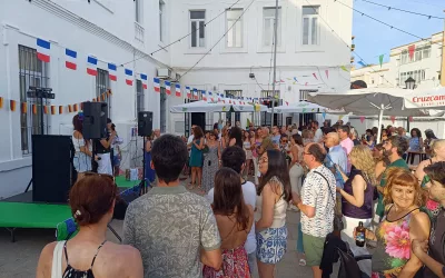 Gran fiesta para despedir un gran curso en la Escuela de Idiomas de San Roque