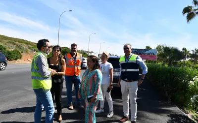El Plan de Asfaltado llega a la Avenida Mar del Sur de Torreguadiaro