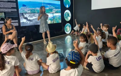 Visita de escolares al Museo Carteia y al Centro de Arte Contemporáneo