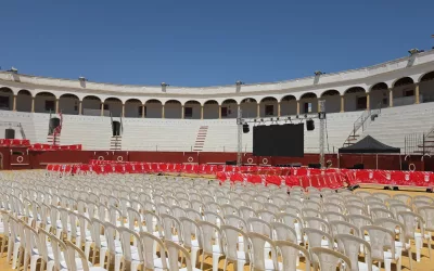 El Ayuntamiento trabaja para instalar una pantalla gigante en cada distrito del municipio