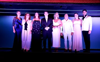 La Carroza del Teatro Real vuelve a llenar San Roque de la mejor lírica en una noche espectacular