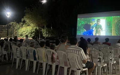 Finaliza en Torreguadiaro el ciclo Cine de Verano, que esta semana estuvo en otras tres barriadas