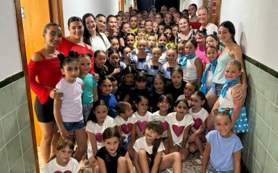 Amader ofreció un show dance y contemporáneo, dentro de Endansar 2026