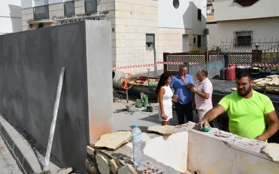 Renovación de un punto de contenedores de Taraguilla, donde también irá un letrero de la barriada
